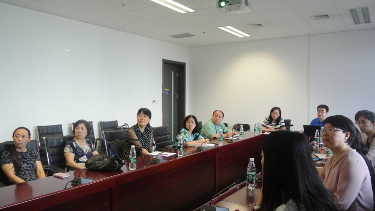 779cn太阳集团院举行英语双学位双专业和大学英语教学教务联系会议1